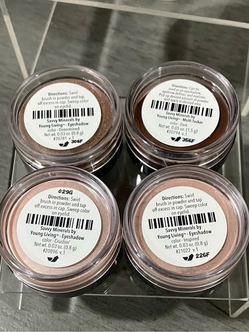 Savvy Mineral Eyeshadow Quad (4) Neutral Brown & Taupe Shades